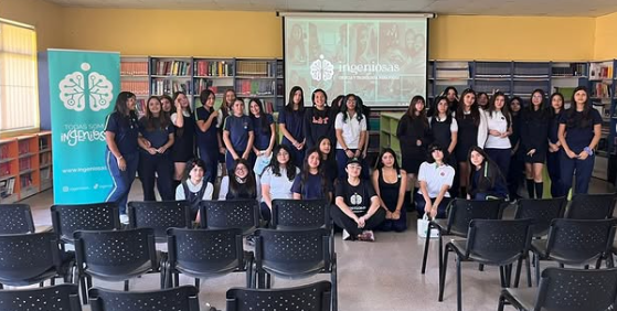 ORGANIZACIÓN INGENIOSAS REALIZA CHARLA PARA NUESTRAS ESTUDIANTES DE 2°do MEDIO