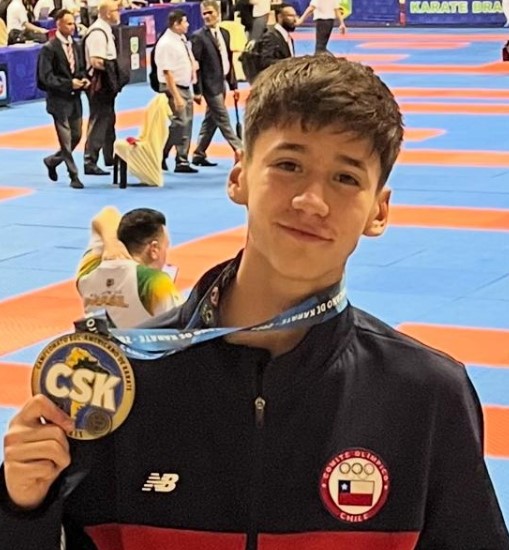 DESTACADO ESTUDIANTE LBT, ES SELECIONADO EN KARATE PARA SER PARTE DEL TEAM CHILE.