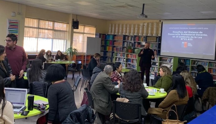 TALLER PRÁCTICO PARA IDENTIFICAR LOS ELEMENTOS MODIFICADOS EN EL SISTEMA DE DESARROLLO PROFESIONAL DOCENTE.
